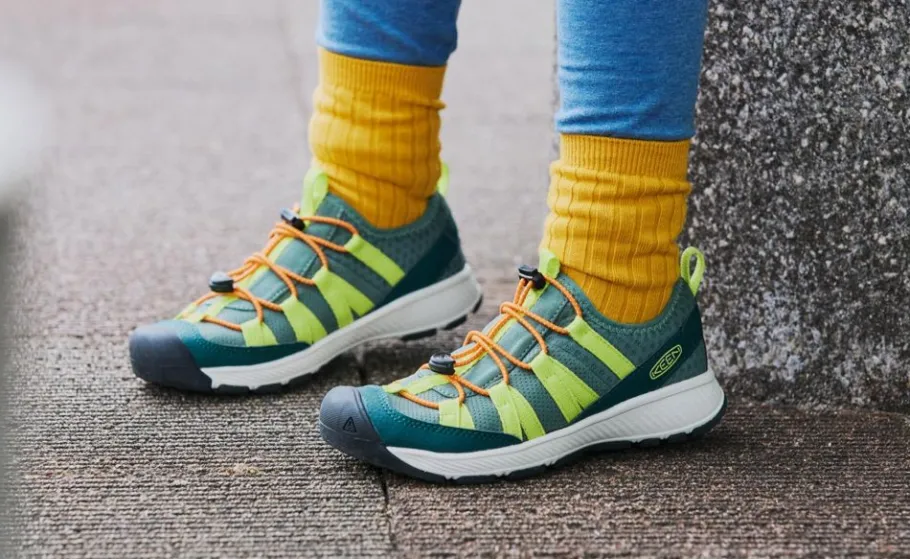 Kids KEEN Shoes<Big Kids' Motozoa Sneaker | Sea Moss/Scarlet Ibis