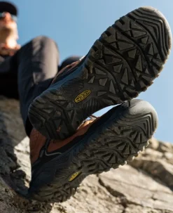 Men KEEN Boots<Men'S Targhee Iv Wide Waterproof Hiking Boot | Bison/Black