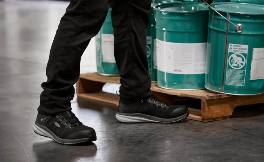 Men KEEN Work Boots & Shoes<Men'S Vista Energy (Carbon-Fiber Toe) | Vapor/Black