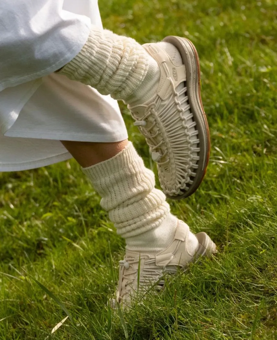 Women KEEN Shoes<Uneek Sneaker | White Cap/Cornstalk