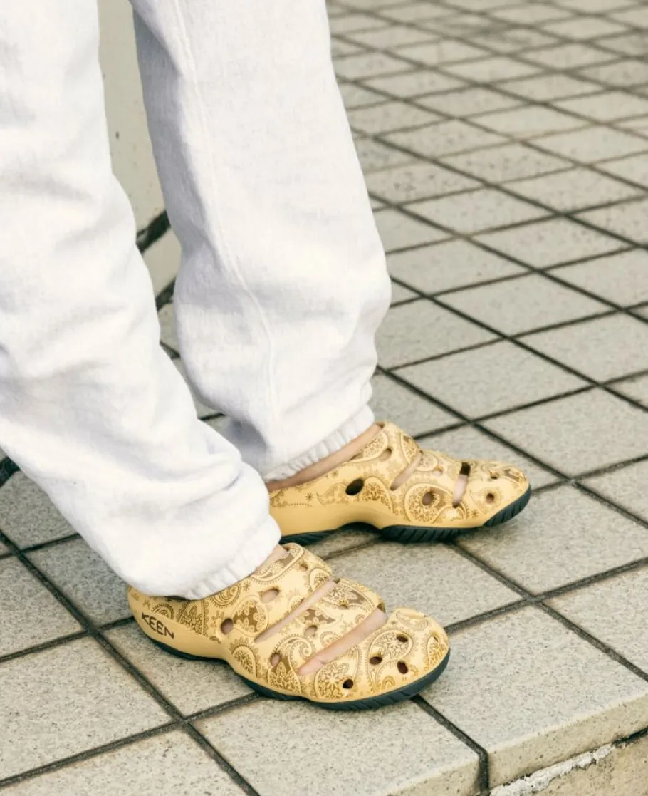 Women KEEN Slip-Ons<Women'S Yogui Arts Clog X Thc | Caffe Latte Paisley