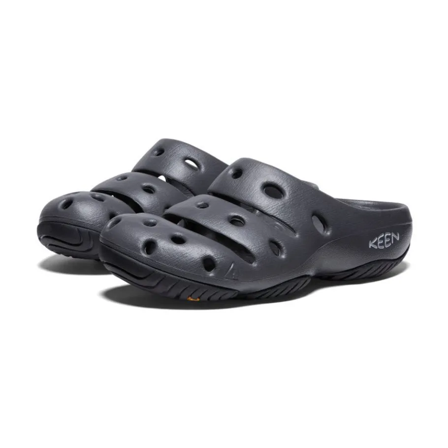 Women KEEN Slip-Ons<Yogui Clog | Magnet/Black